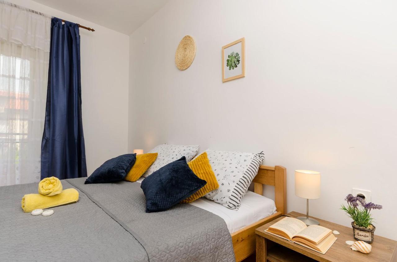 Apartments Ivana Murter Luaran gambar