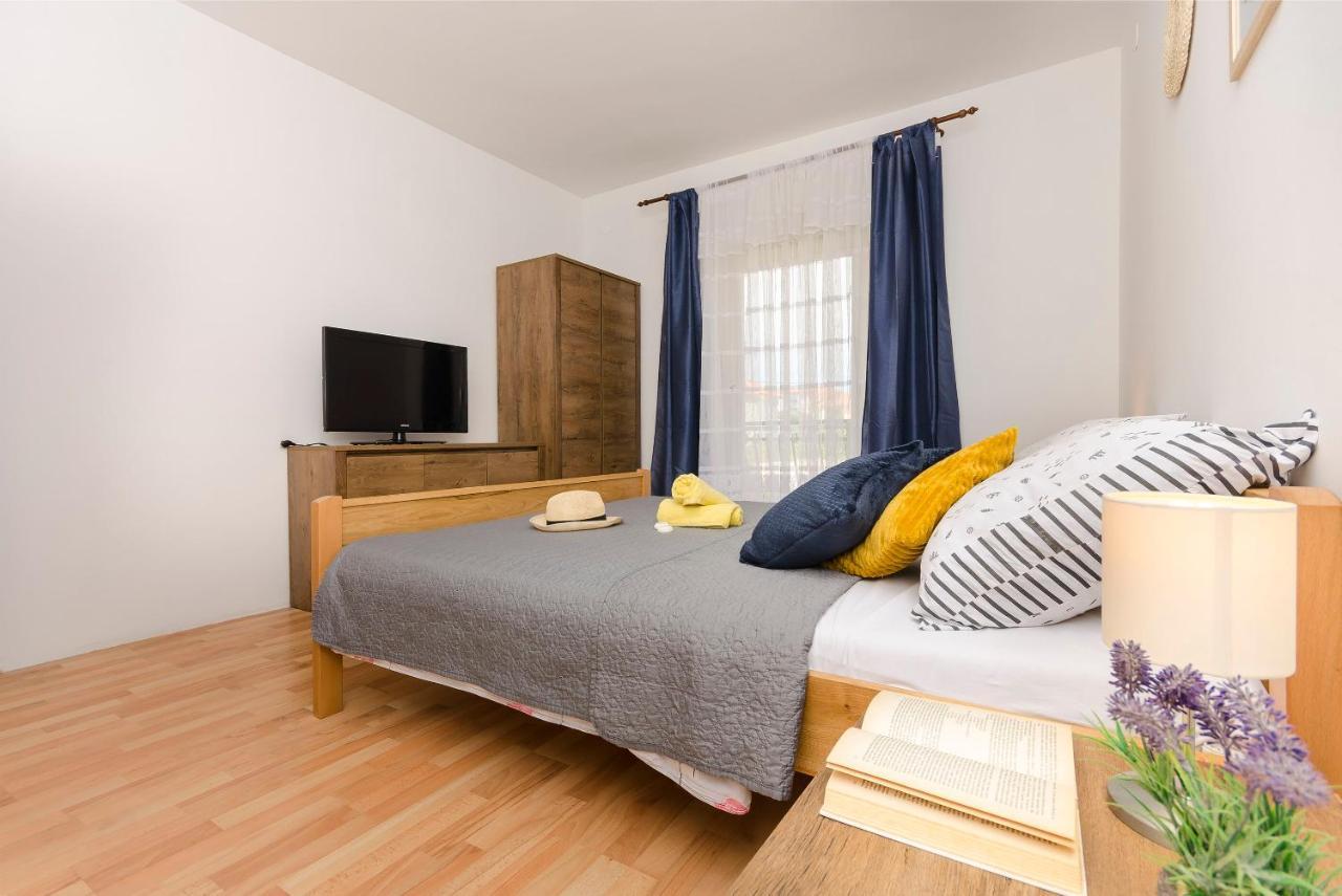 Apartments Ivana Murter Luaran gambar